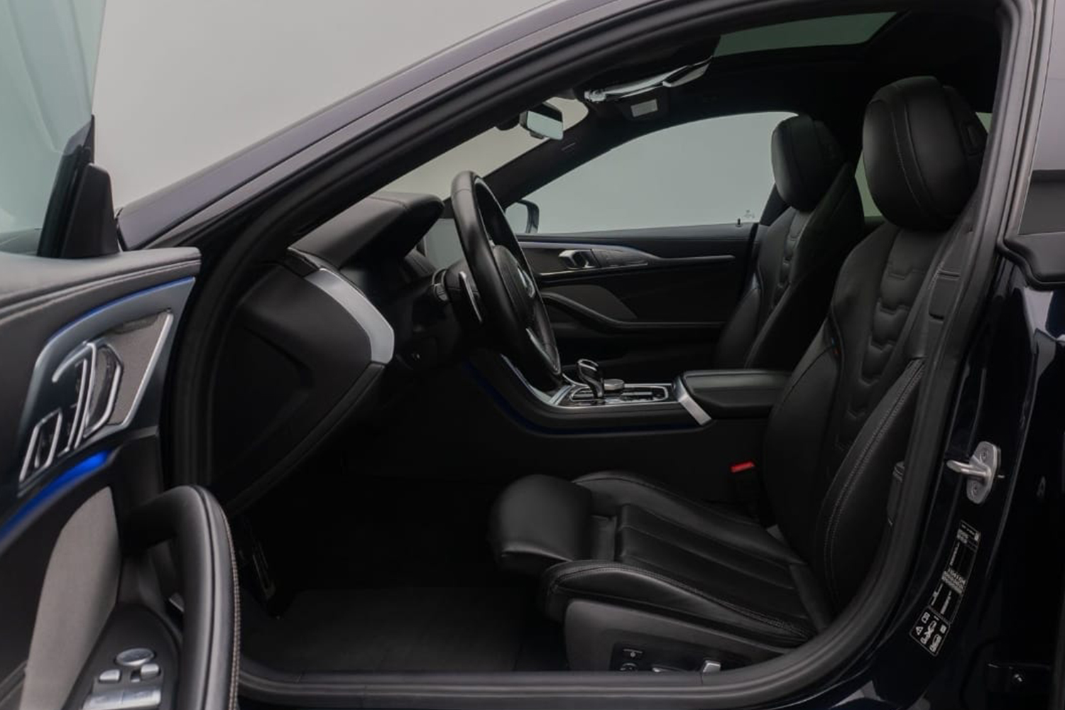 bmw_m850_detail_inside1