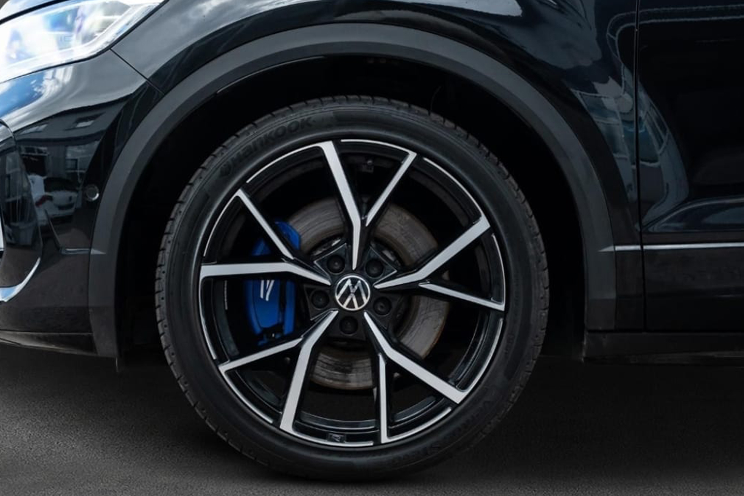 volkswagen_t-roc_r_4motion_rim